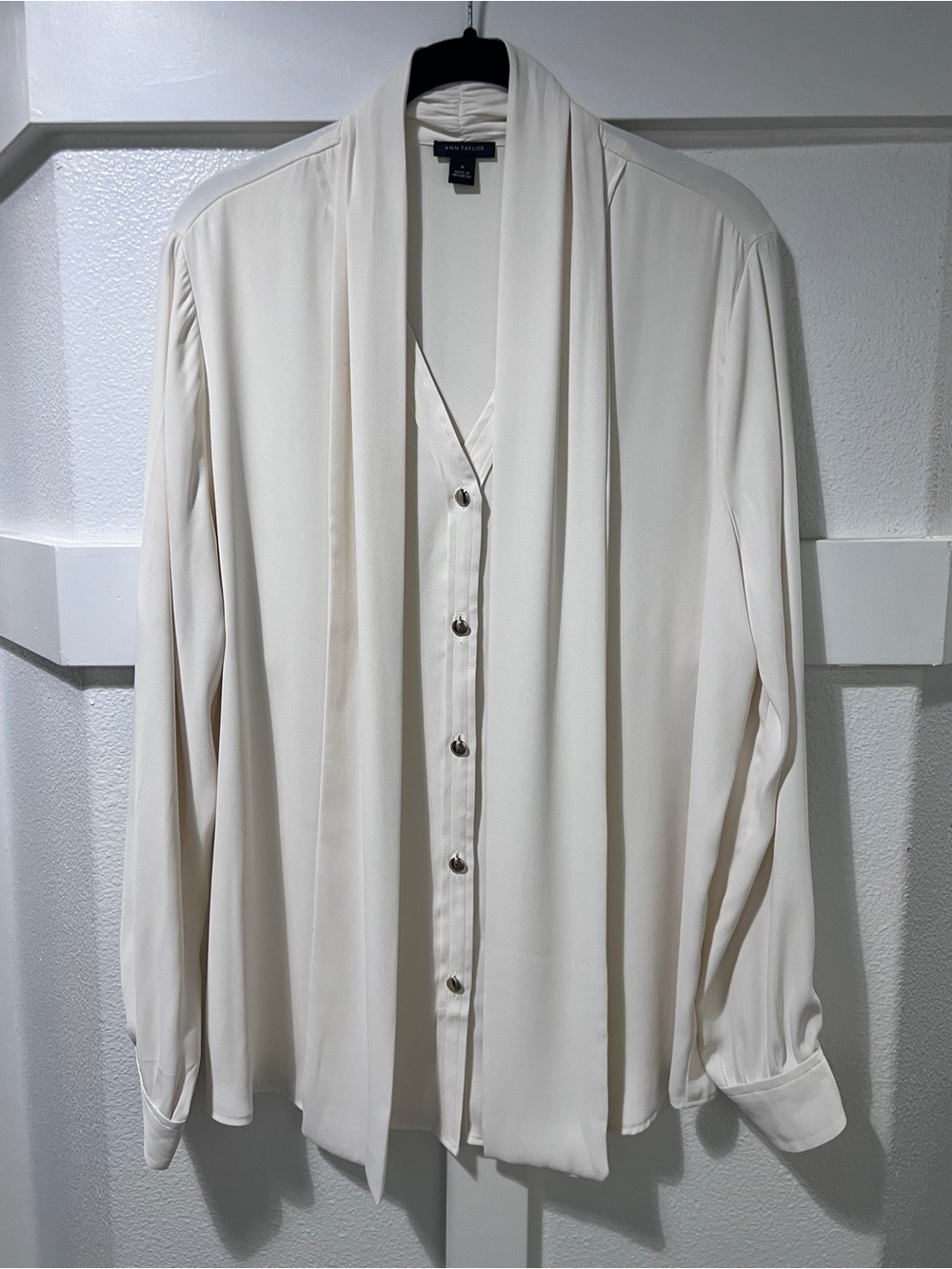 Ann Taylor Cream Button-Front Draped Collar Dress Shirt
